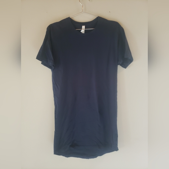 Bella + Canvas navy long length tee shirt size medium - Picture 1 of 2